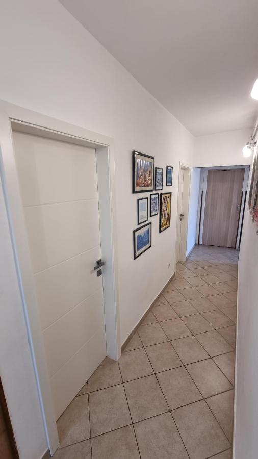 App Carla Apartamento Novigrad Istria Exterior foto
